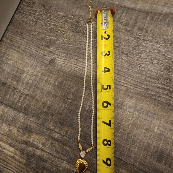 Heart faux pearl necklace - Picture 4 of 5